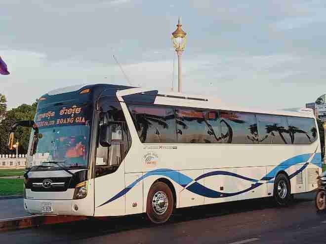 Hình ảnh Nhà xe CÔNG TY TNHH DỊCH VỤ VẬN TẢI HOÀNG GIA trên tuyến Phnom Penh đi Hồ Chí Minh