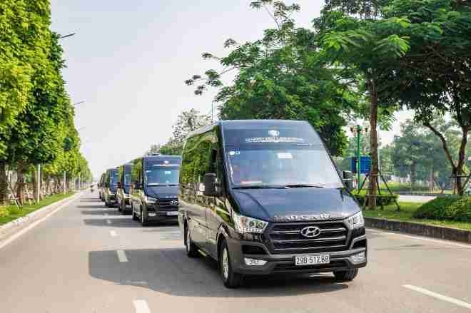 Hình ảnh Nhà xe Hoàng Phú Limousine trên tuyến Hải Phòng đi Quảng Ninh