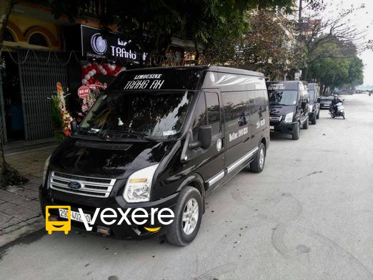 Hình ảnh Nhà xe Tràng An Limousine trên tuyến Ninh Bình đi Hà Nội