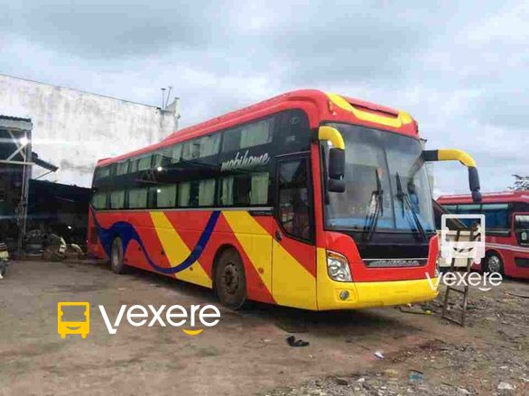 Hình ảnh Nhà xe Lê Hùng trên tuyến Cà Mau đi Bình Dương