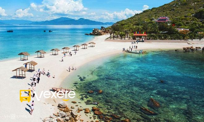 Hình ảnh Nhà xe Xe UnitTest trên tuyến Cà Mau đi Cao Bằng
