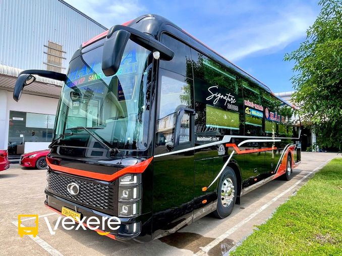 Hình ảnh Nhà xe Hải Hà Limousine trên tuyến Đà Nẵng đi Quảng Bình