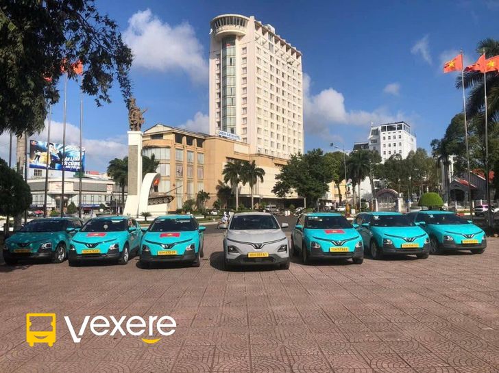 Hình ảnh Nhà xe Taxi Việt Đức trên tuyến Đắk Lắk đi Khánh Hòa