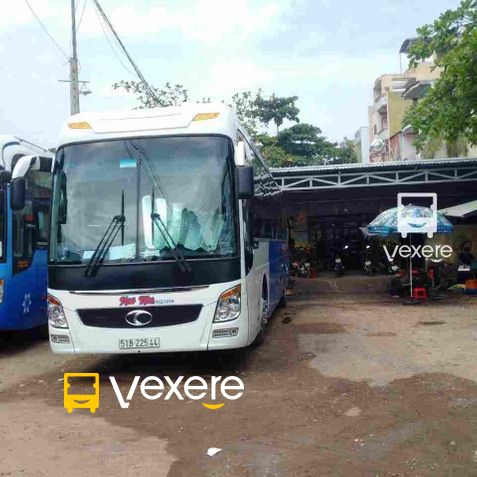 Hình ảnh Nhà xe HoaNhoExpress - Hotline: 0909.993.137 trên tuyến Bình Định đi Hồ Chí Minh