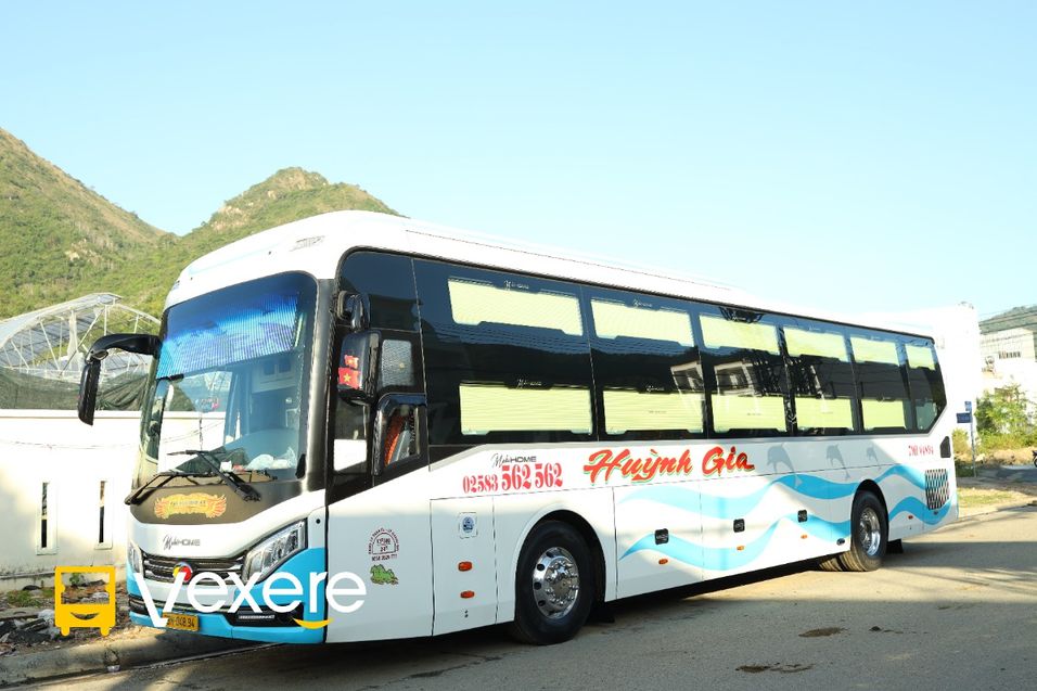 Hình ảnh Nhà xe Huỳnh Gia trên tuyến Ninh Hòa đi Hồ Chí Minh